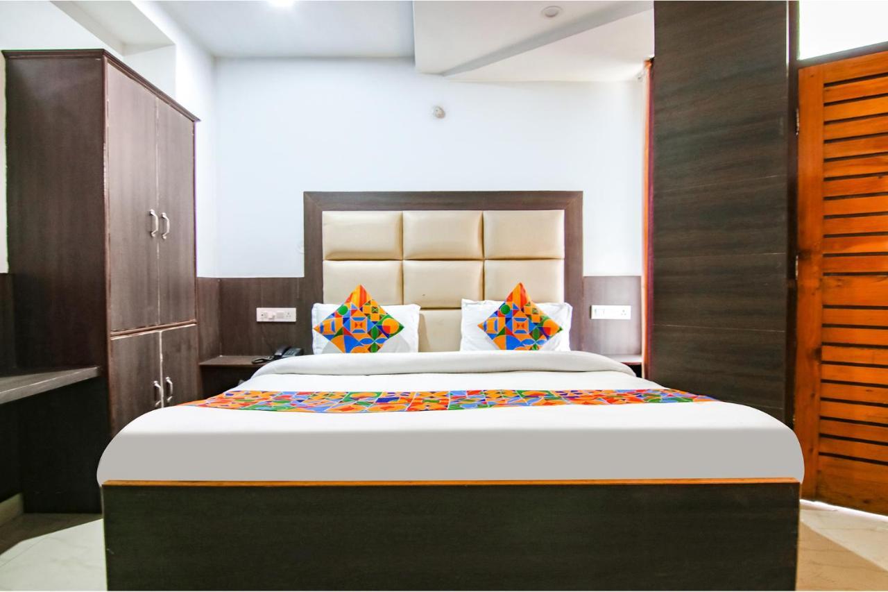 Fabhotel Rosewood Inn I 다람샬라 외부 사진