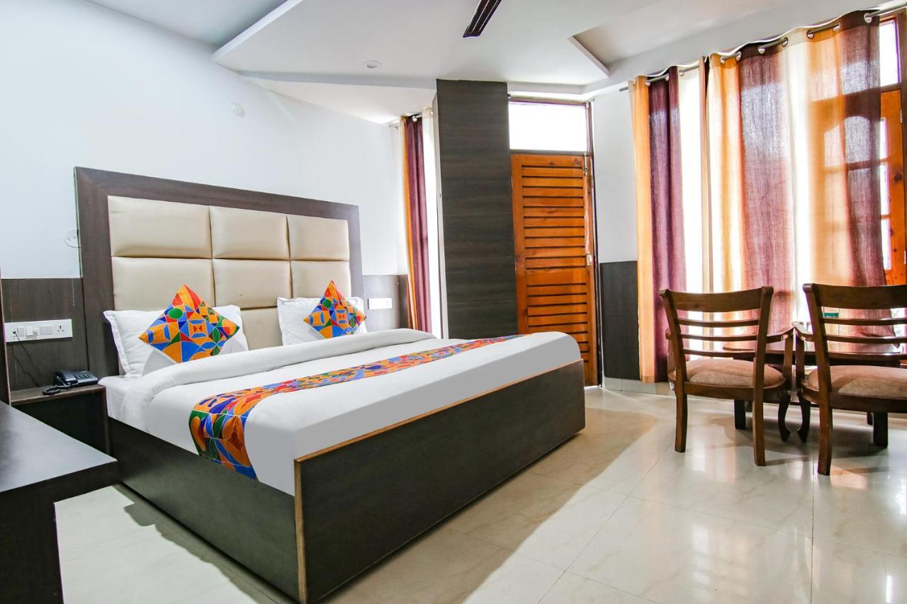 Fabhotel Rosewood Inn I 다람샬라 외부 사진