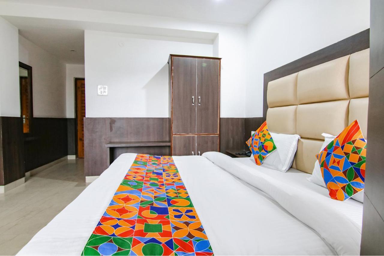Fabhotel Rosewood Inn I 다람샬라 외부 사진