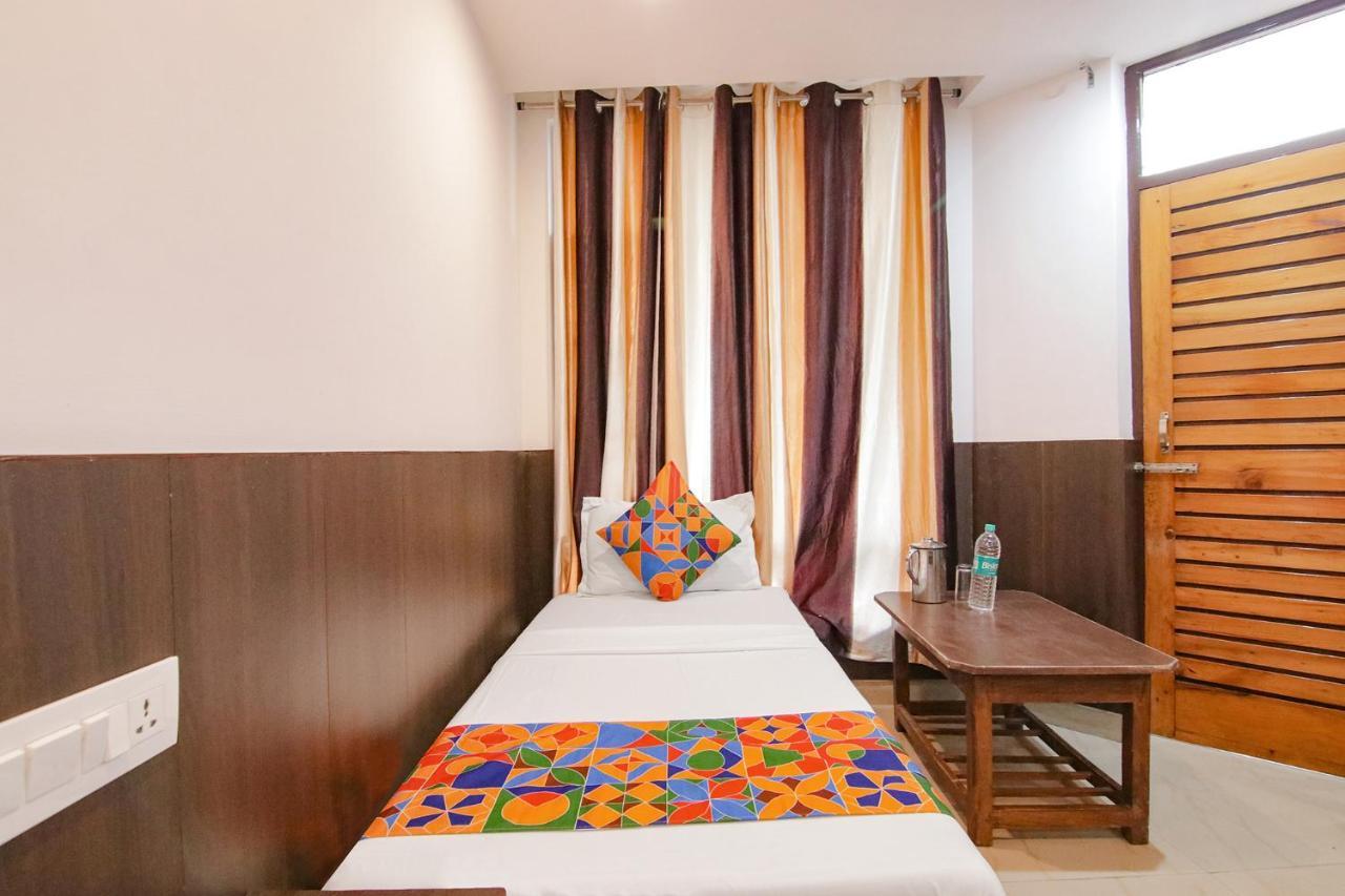 Fabhotel Rosewood Inn I 다람샬라 외부 사진